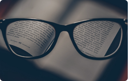 Glasses clearing text in order to represent ai solutions used for keyword extraction